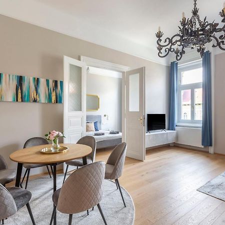 Luxury Elizabeth Residence Next To The New York Cafe Budapest Luaran gambar